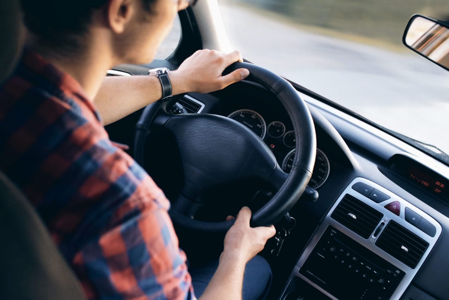Featured image for post: Teaching Your Teen to Drive